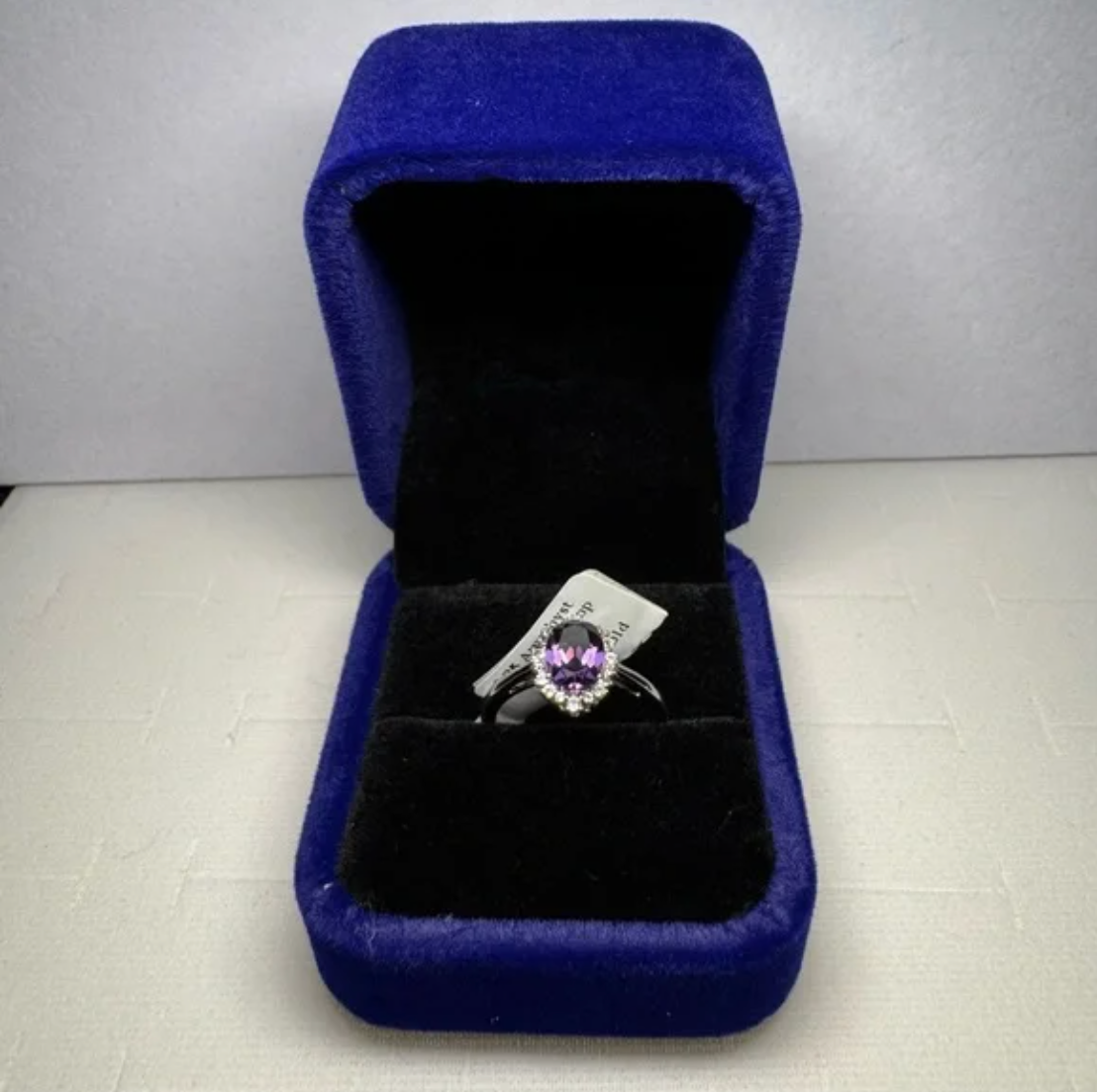 10k White Gold Amethyst Ring
